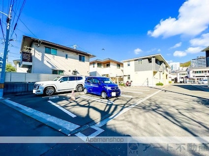 エタン・リジエールⅡ　Ａ[1LDK/43.07m2]の駐車場