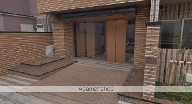 ベルグレードNFの玄関写真