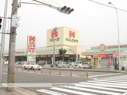 ティアラ[1LDK/50.23m2]の周辺3