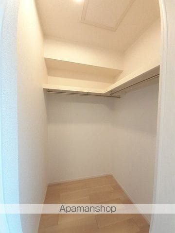 ネオ コスモスの内装写真