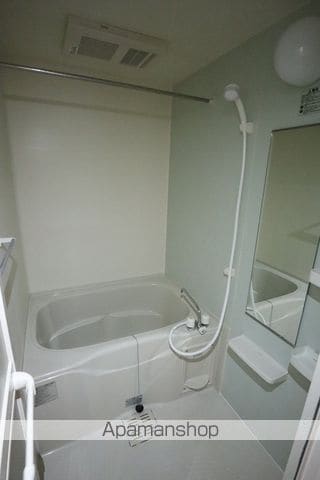 リヴァーイーストHORIIKEの内装写真