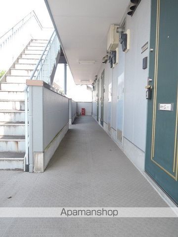 リバービレッジ宝来町の玄関写真