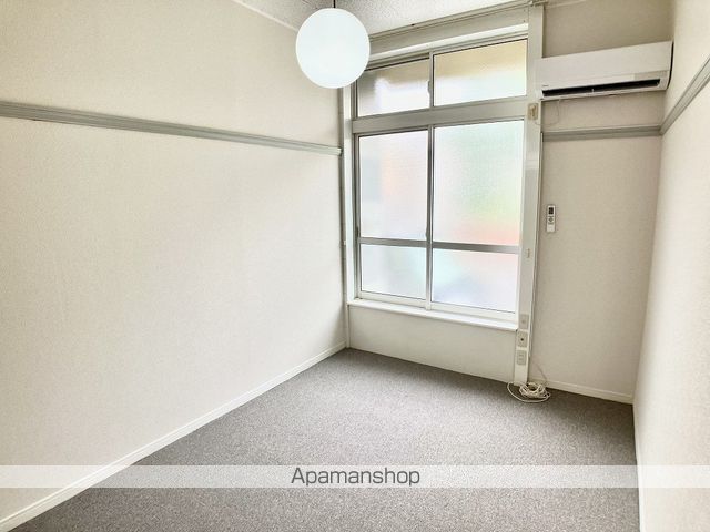 レオパレス花つるみの内装写真
