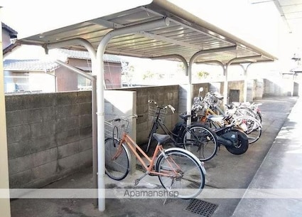 香川県高松市東山崎町[1K/23.18m2]の共用部1