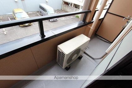 シルクハイム中央町[1R/22m2]のバルコニー