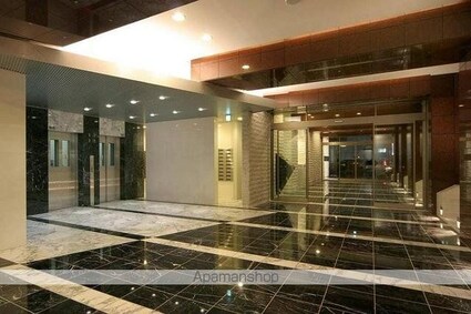 東京都千代田区岩本町３丁目[1K/23m2]のエントランス1