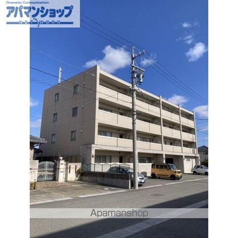 アクシス三本木