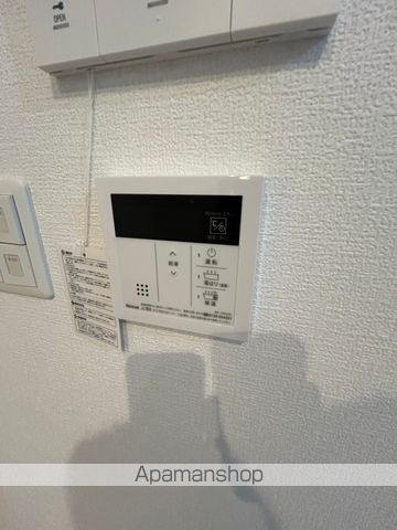 セレニテ新大阪グランデ ミリューの内装写真