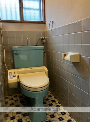 北入曽戸建[5SDK/99.15m2]のトイレ