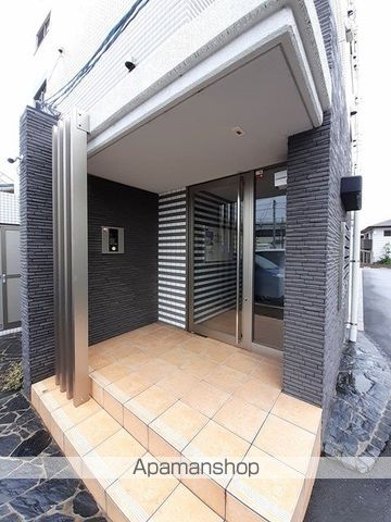 SUN16浜町の玄関写真