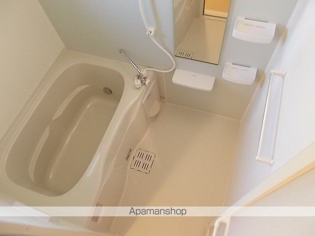エレガンテIIIの内装写真