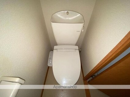 レオパレスＫ　ＣＯＵＲＴ[1K/23.18m2]のトイレ