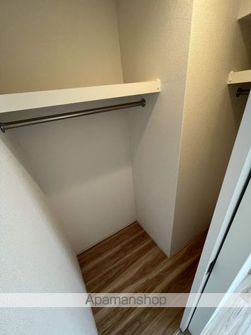 セレニテ福島アリアの内装写真