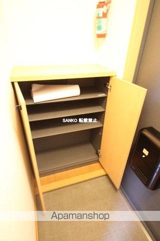 アヴニールIIの内装写真