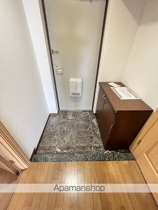 和歌山県和歌山市六十谷[2LDK/55.78m2]の玄関