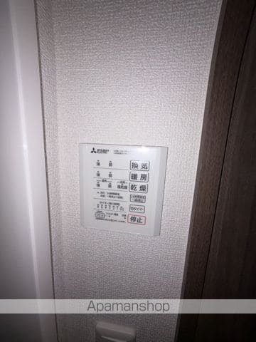 NOBLE RAFFINER 元町の内装写真