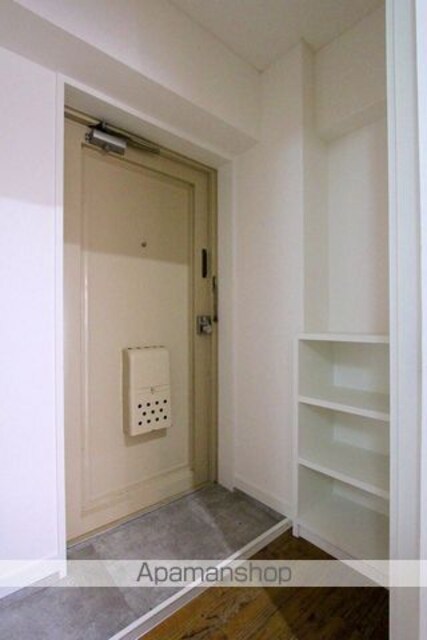 ピアフル[1R/23.5m2]の玄関