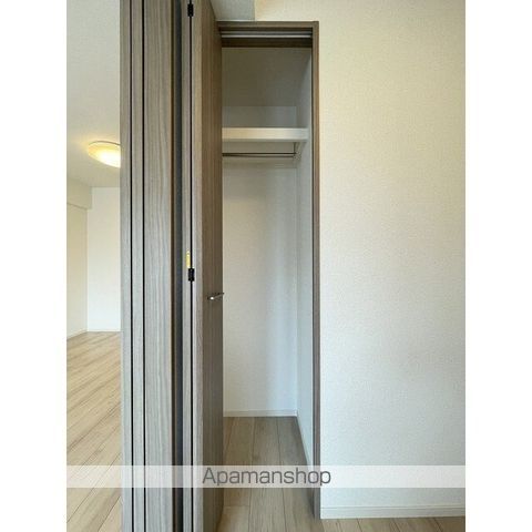 ドゥーエ三ノ輪IIIの内装写真