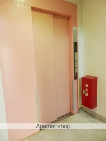 【調布市小島町のマンションの写真】