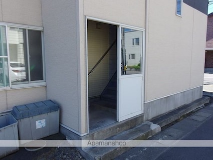 グリーンハウス[事務所/44.72m2]の共用部2