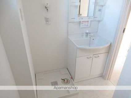 ラ・メゾンモリオカ[1LDK/30.8m2]の洗面所