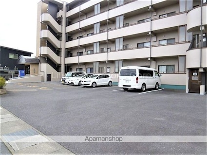 滋賀県甲賀市水口町的場[3DK/56.07m2]の駐車場