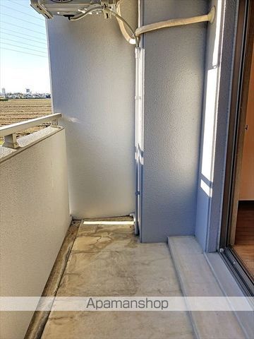 コテエイジ西中の内装写真