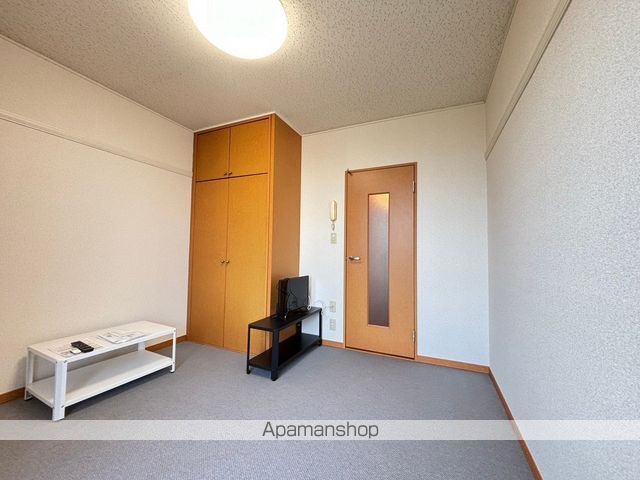 レオパレスヒルズ日野の内装写真