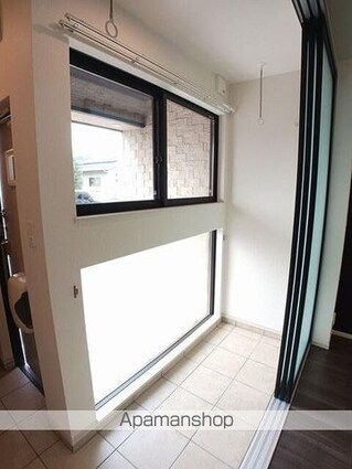 香川県高松市福岡町３丁目[1R/27.9m2]のバルコニー