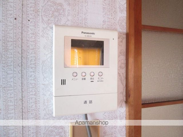 上柏町貸家1の内装写真