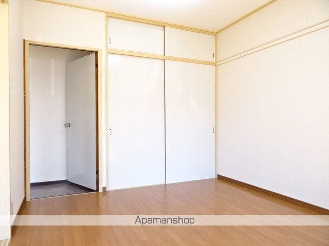 コモドヒルズDの内装写真