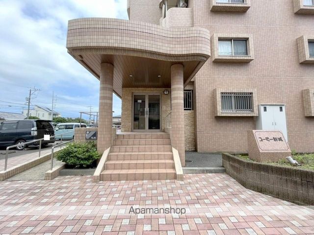 ユーミー新城の外観写真