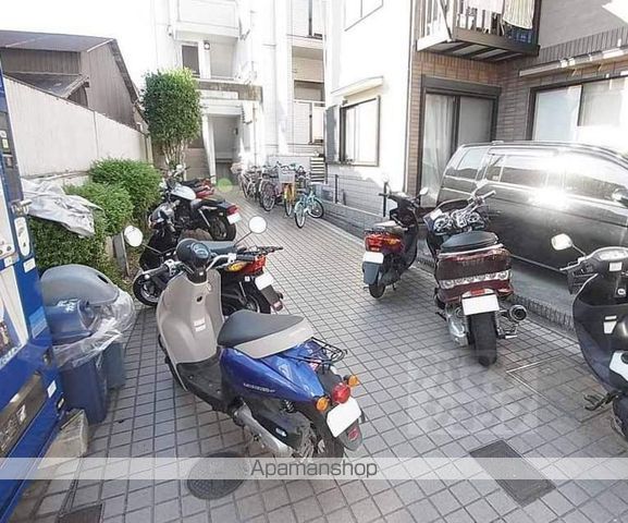 上賀茂葵之森町マンションの外観写真