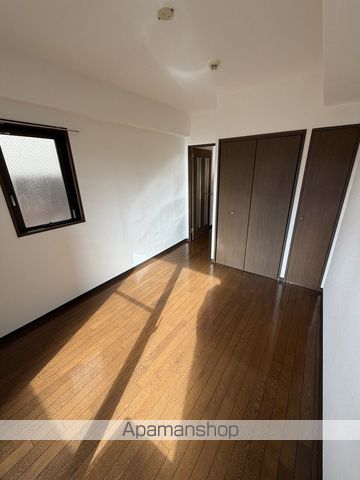 LEGALTENJINBASHIの内装写真