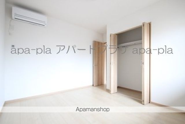 アムール サンドエルIIIの内装写真