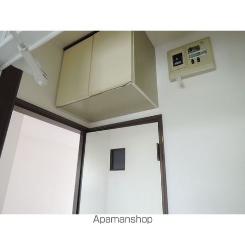 アパートメントワキザカの内装写真