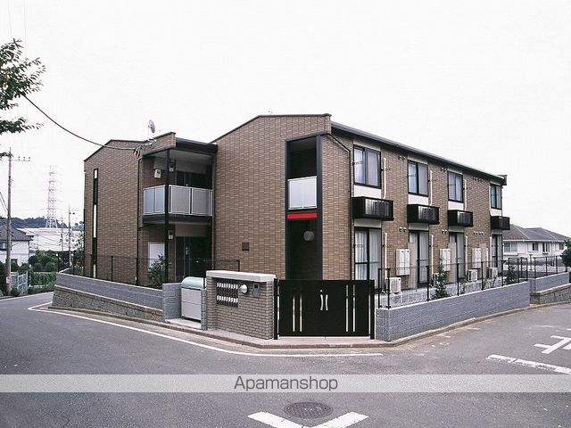 レオパレス杉山の外観写真