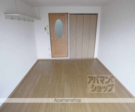 メゾン比果の内装写真