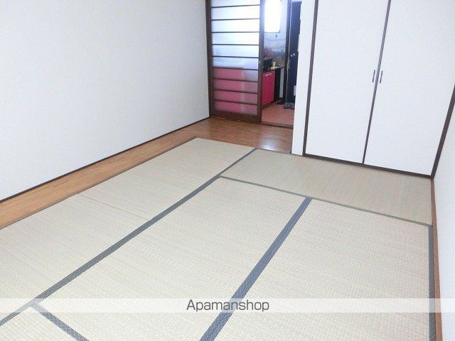 巣子ヒルズの内装写真