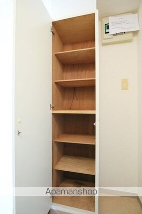 メインステージ井荻駅前[1R/16m2]の収納