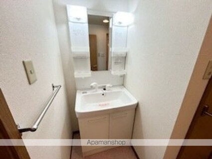 アクア　２１　Ｂ[2DK/51.36m2]の洗面所