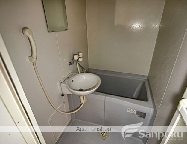 レオパレスエクレール松山の内装写真