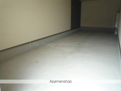 Ｃａｓａ　Ｂｒｅｅｚｅ[1LDK/46.41m2]の共用部2