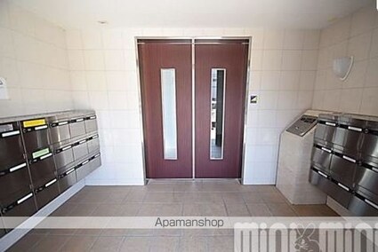 ヴァレーレ萱町[1LDK/32.63m2]の共用部3