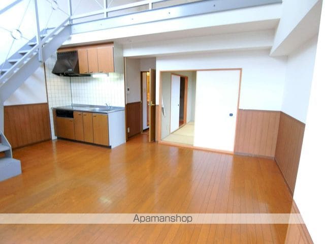 ラパンジール城陽の内装写真