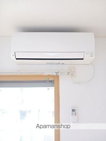ルネサンス サルタAの内装写真