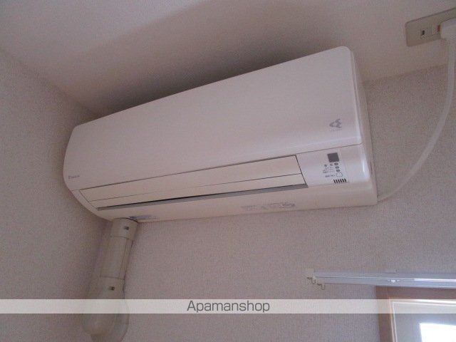 オリーブVの内装写真