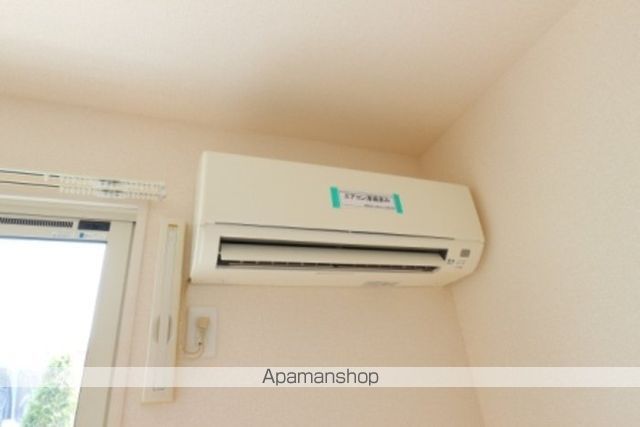 キャトルセゾン Bの内装写真