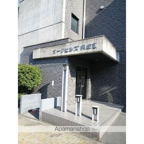 オークヒルズ円庄IIの玄関写真