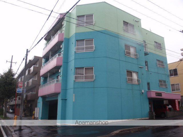 ローヤルハイツ本通3Nの外観写真